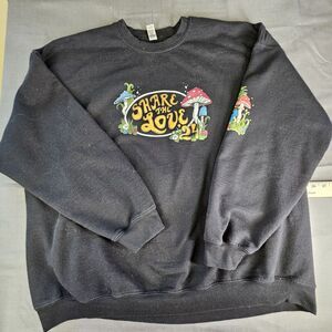 Gildan Share The Love '24 Olive black mushroom graphic sweatshirt Size 3xl
